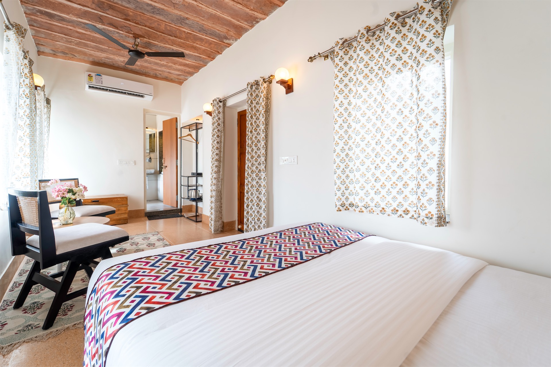 Comfort Room at The Munshi Mansion